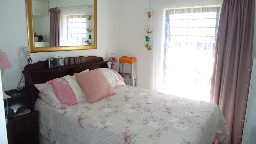 2 Bedroom Property for Sale in Fairview Golf Estate Western Cape